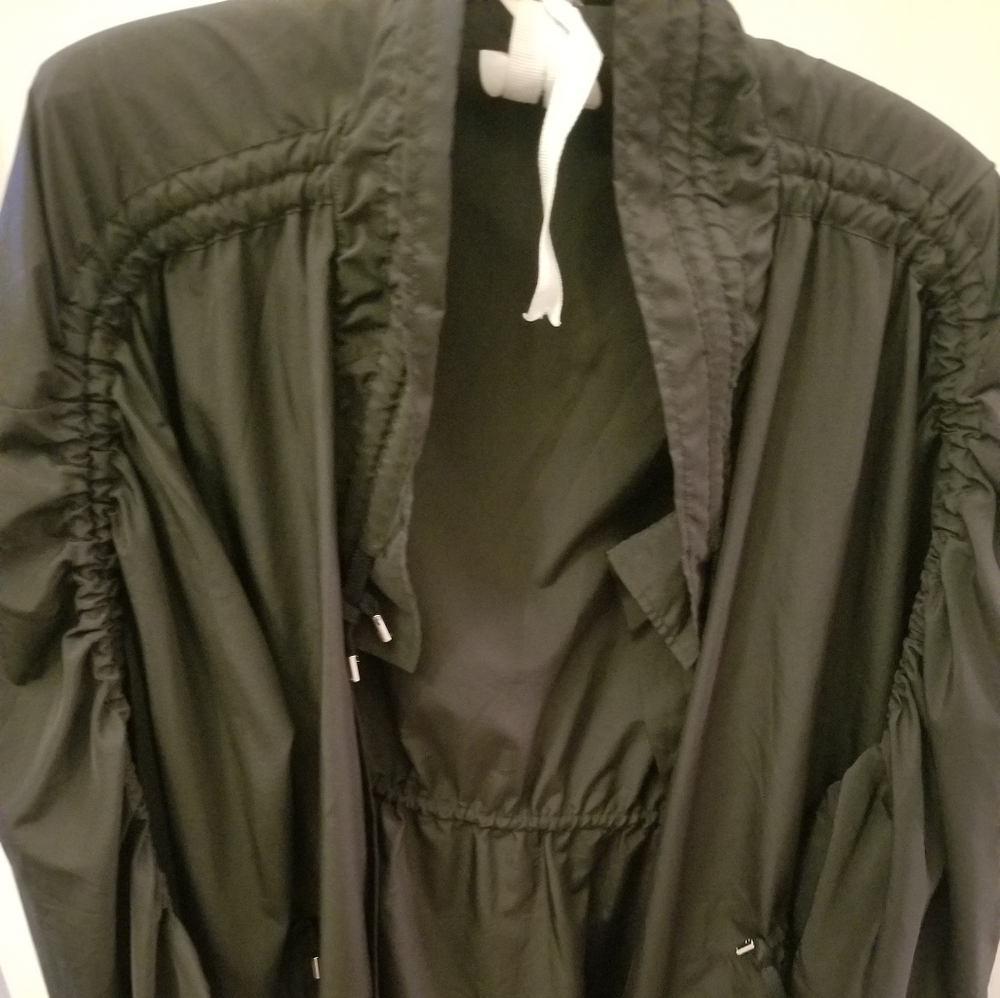 gucci womens nylon dolman sleeve jacket